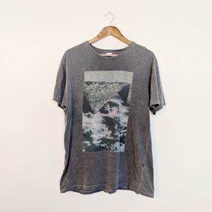 OBEY ⭐ Vintage Graphic Tee